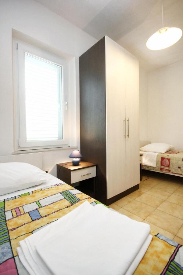 Apartments By The Sea Lumbarda, Korcula - 4440 Екстер'єр фото
